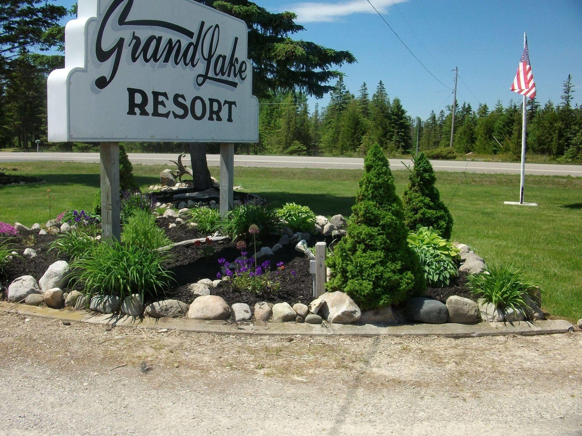 Grand Lake Resort Presque Isle Экстерьер фото